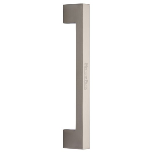 URBAN MITRED DOOR PULL HANDLE